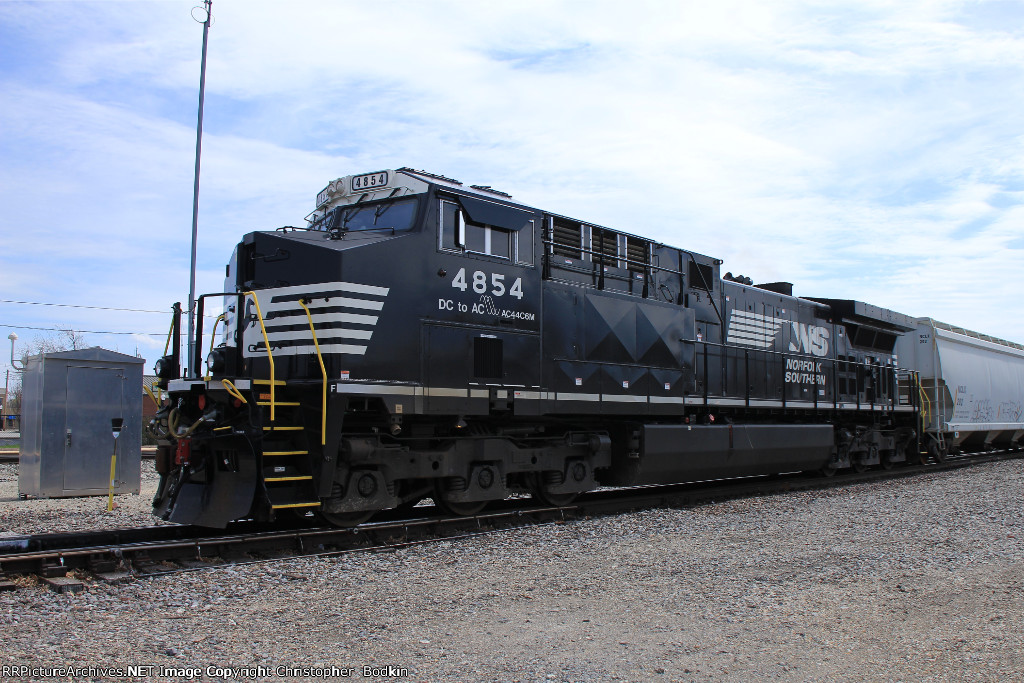 NS 4854